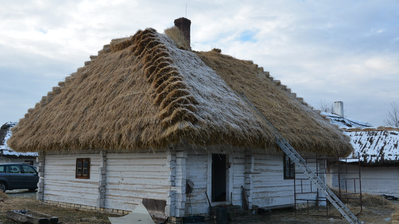 CF27C029 2327 4EC4 A5ED 57B5FFEA32ED